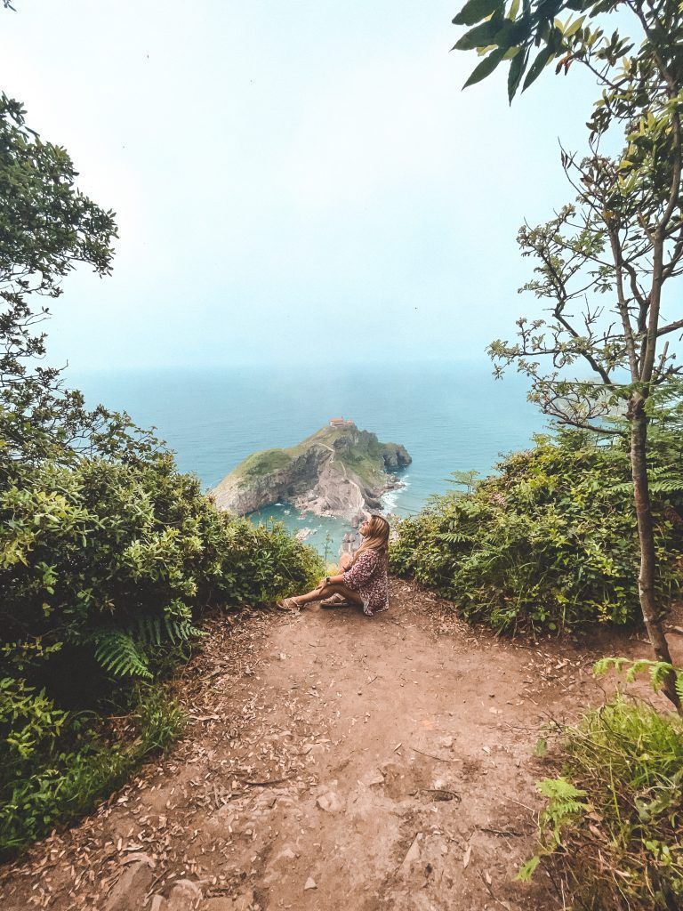 el mejor mirador de san juan de garzelugatxe